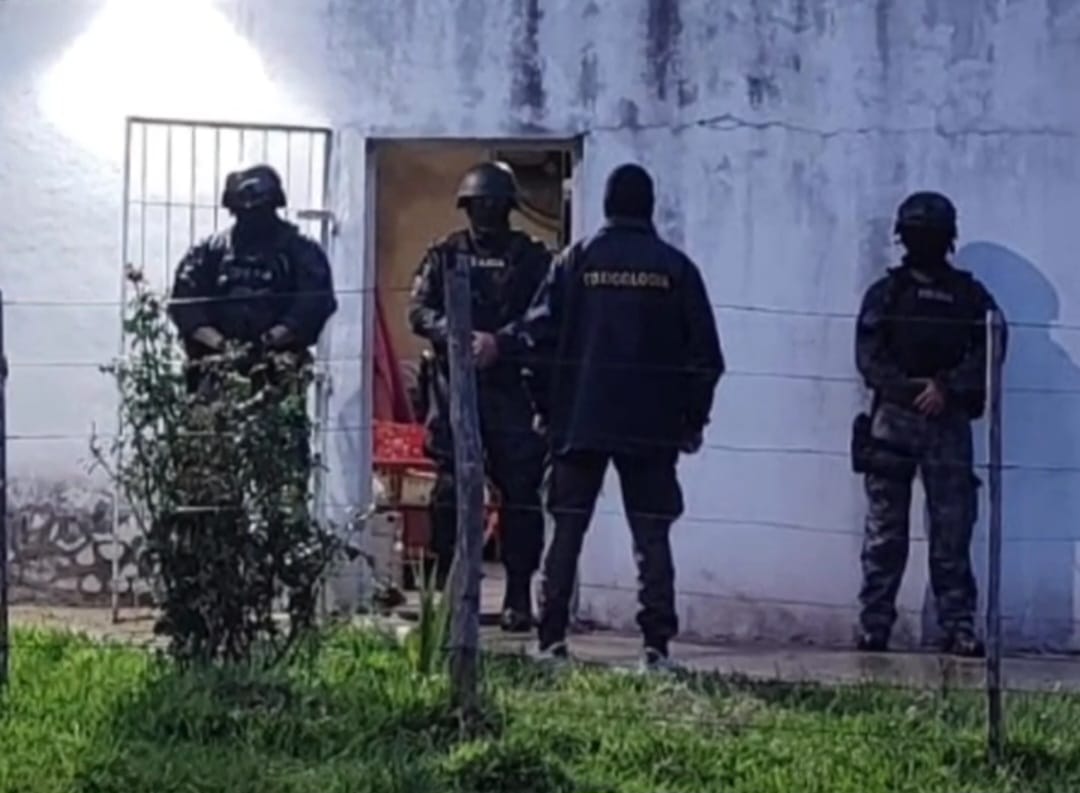 Operativo simultáneo en Feliciano: siete allanamientos con importantes secuestros