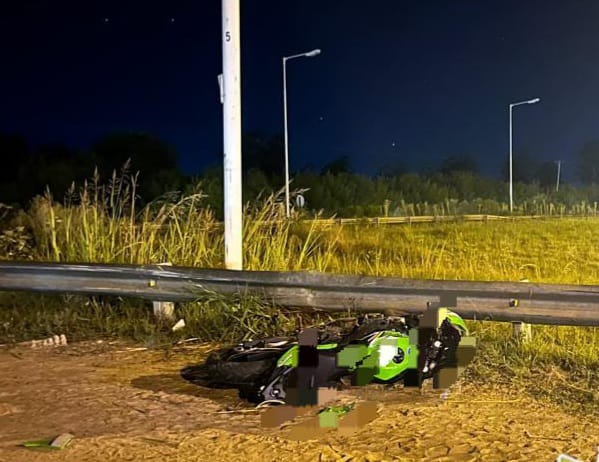 Fatal accidente en Chajarí: motocicleta de alta cilindrada impactó contra el guardarrail