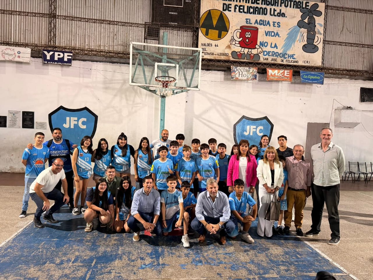 El club Juventud de Feliciano recibió un aporte provincial para mejorar sus instalaciones