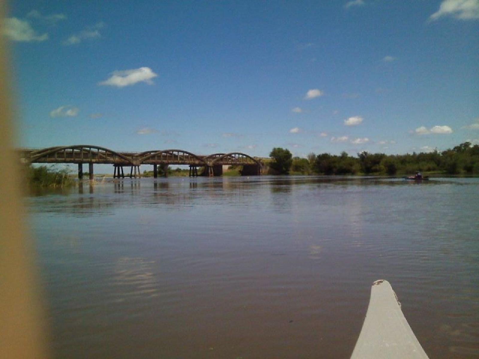 Un hombre de Federal es intensamente buscado tras desaparecer en el rio Gualeguay